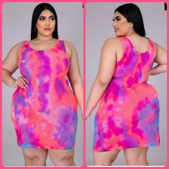 Plus dresses - Picture 2 of 2